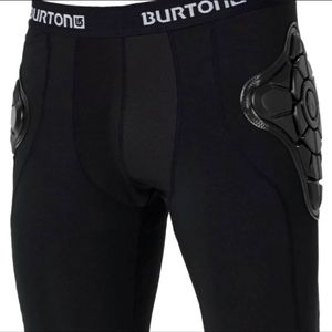 Burton dry ride impact shorts